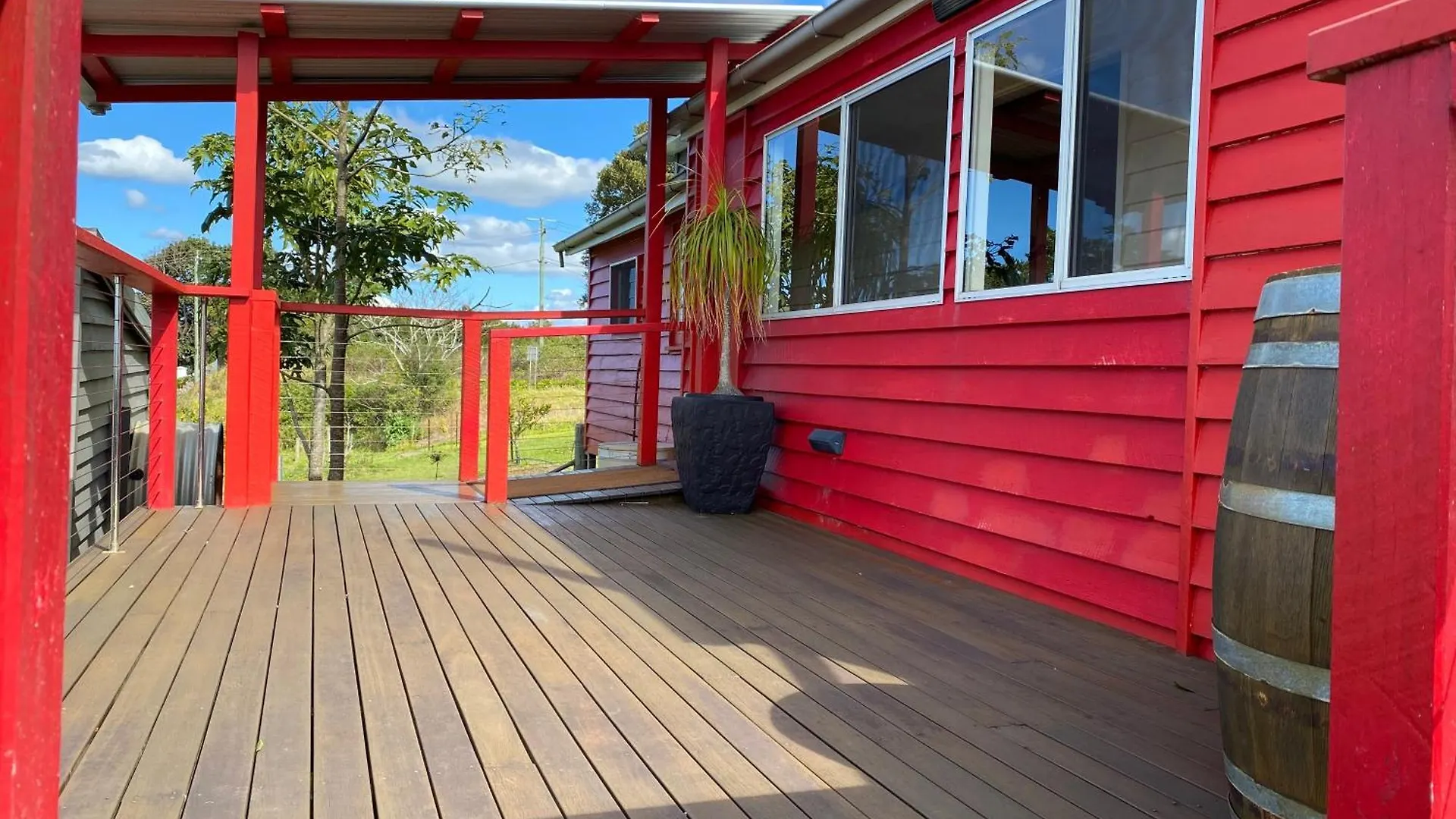 Flame Hill Vineyard Holiday home Montville Guest house